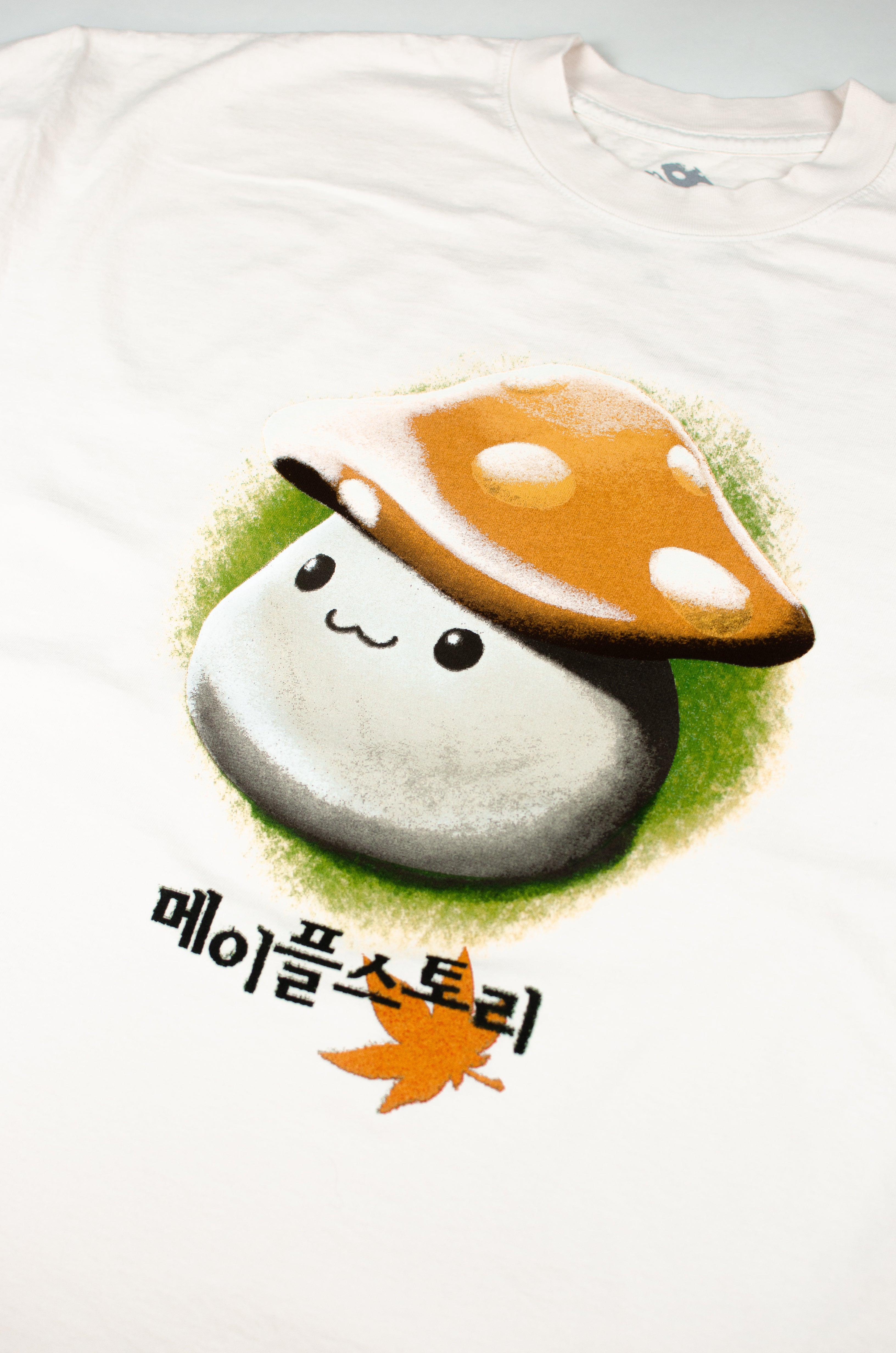 MUSHROOM TEE