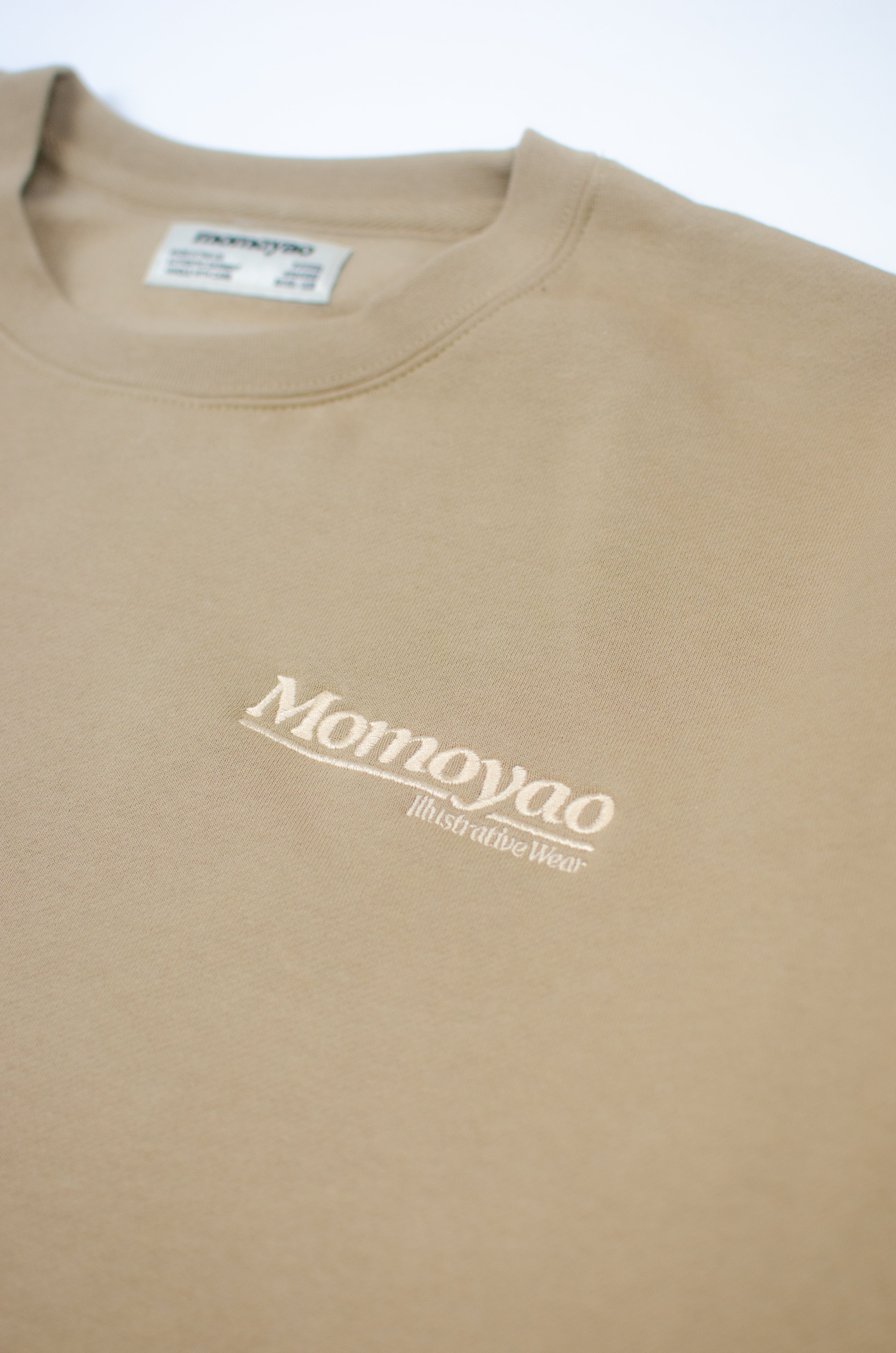 ***MIKASA SWEATER